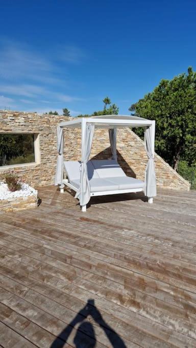 Magnifique Villa De Luxe Au Coeur De La Garrigue Ним Экстерьер фото